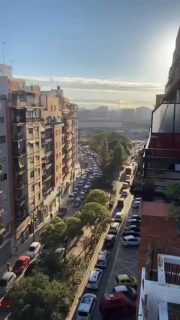 Cotxes, cotxes i més cotxes: la València de María José Catalá  #cambioclimático #atascos #valencia #vlc #coche #compromís